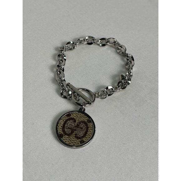 Gucci Monogram Canvas Round Silver Toggle Bracelet - Picture 4 of 5